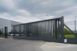 ТЕЛЕСКОПІЧНІ ВОРОТА